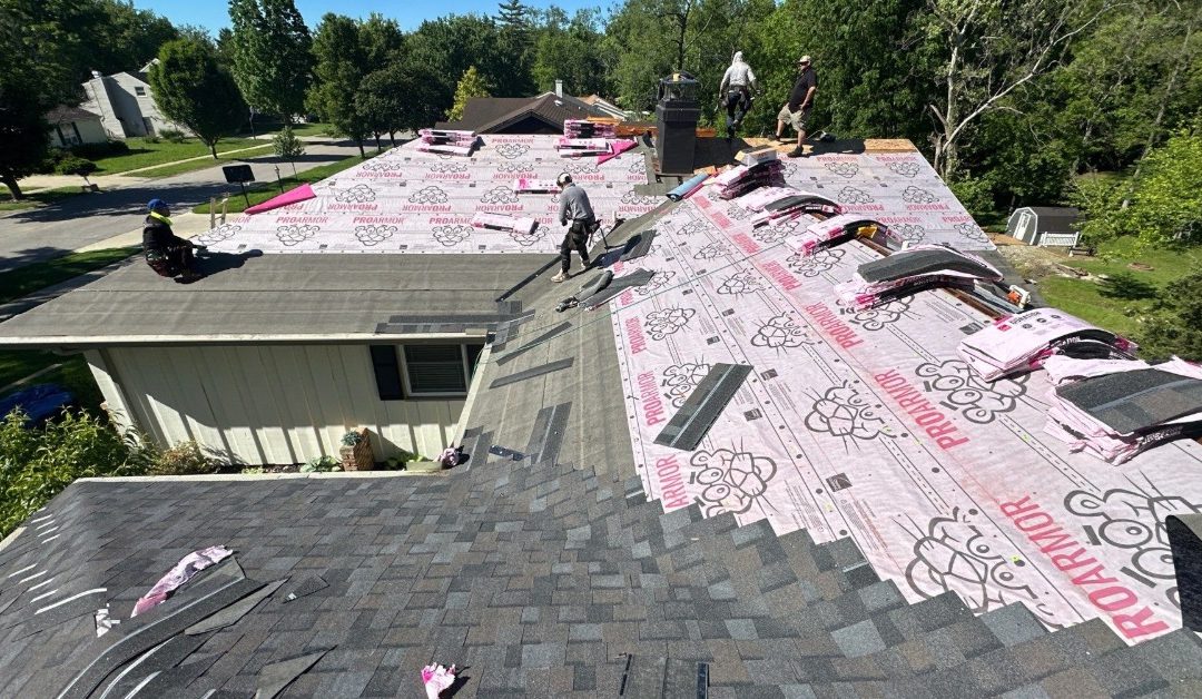 What To Expect During a Full Roof Replacement